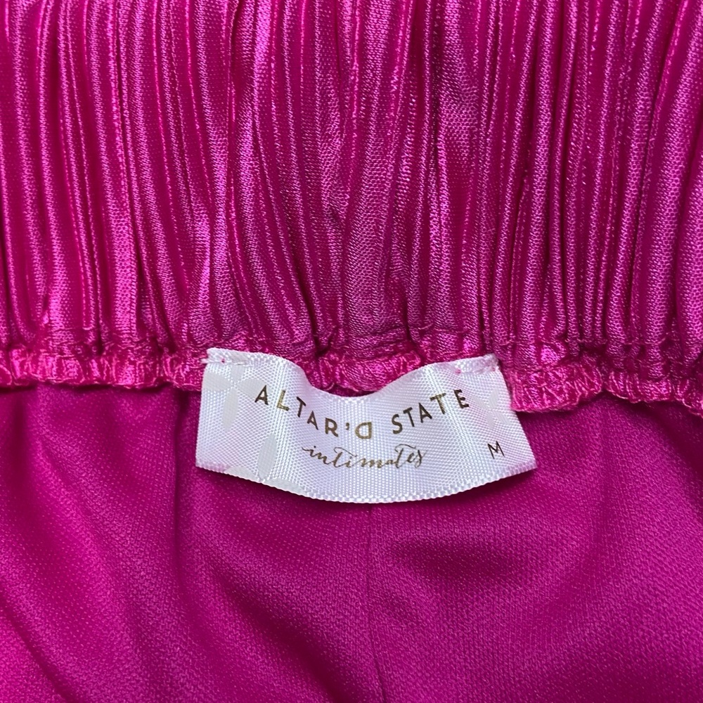 NWOT Altar’d State Plisse Pant Wide Leg Crinkle M - Picture 2 of 12